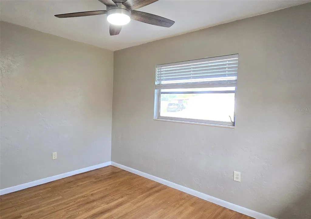 10833 111th Place N Seminole FL 33778