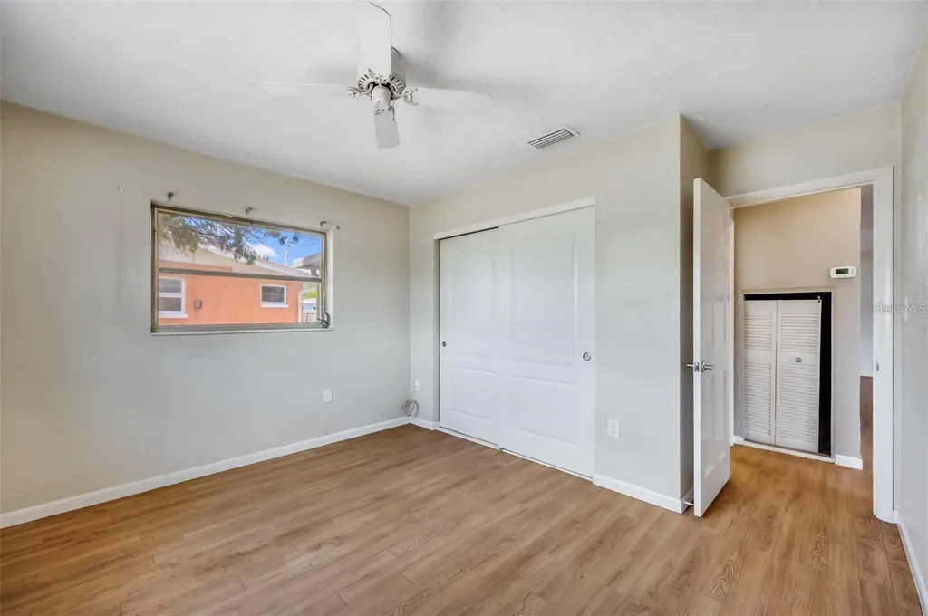 10833 111th Place N Seminole FL 33778