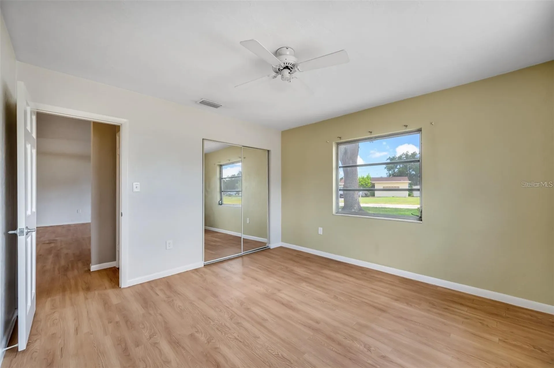 10833 111th Place N Seminole FL 33778