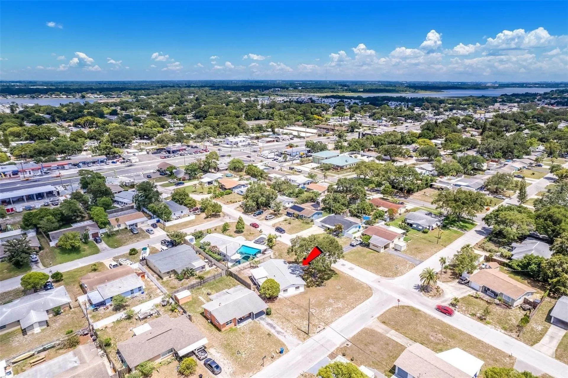 10833 111th Place N Seminole FL 33778