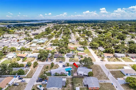 10833 111th Place N Seminole FL 33778