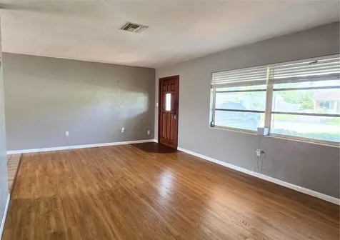 10833 111th Place N Seminole FL 33778