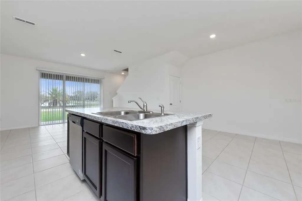 1153 Blue Jay Drive Davenport FL 33837