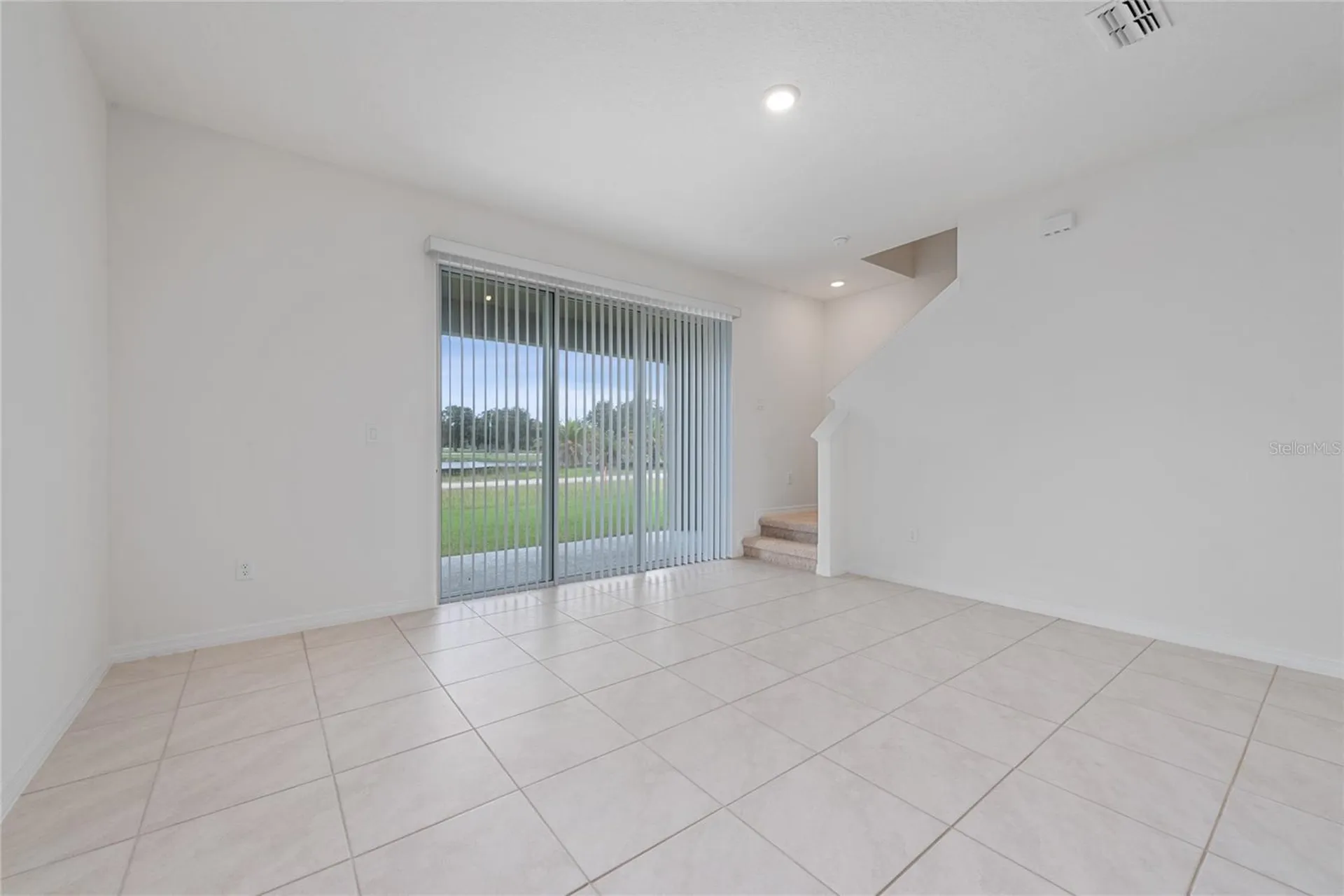 1153 Blue Jay Drive Davenport FL 33837