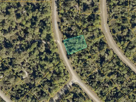 Lot 11 Chinabox Street North Port FL 34288