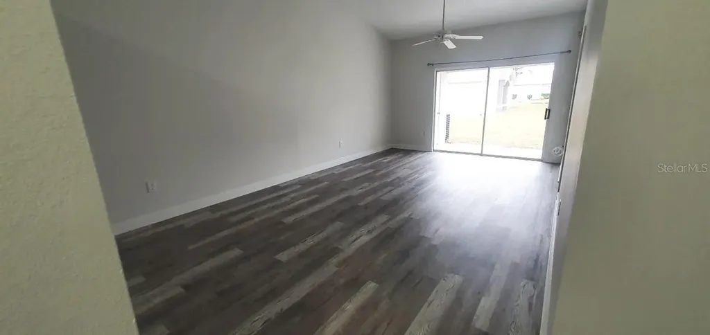 1215 Barefoot Bay Drive Orlando FL 32824
