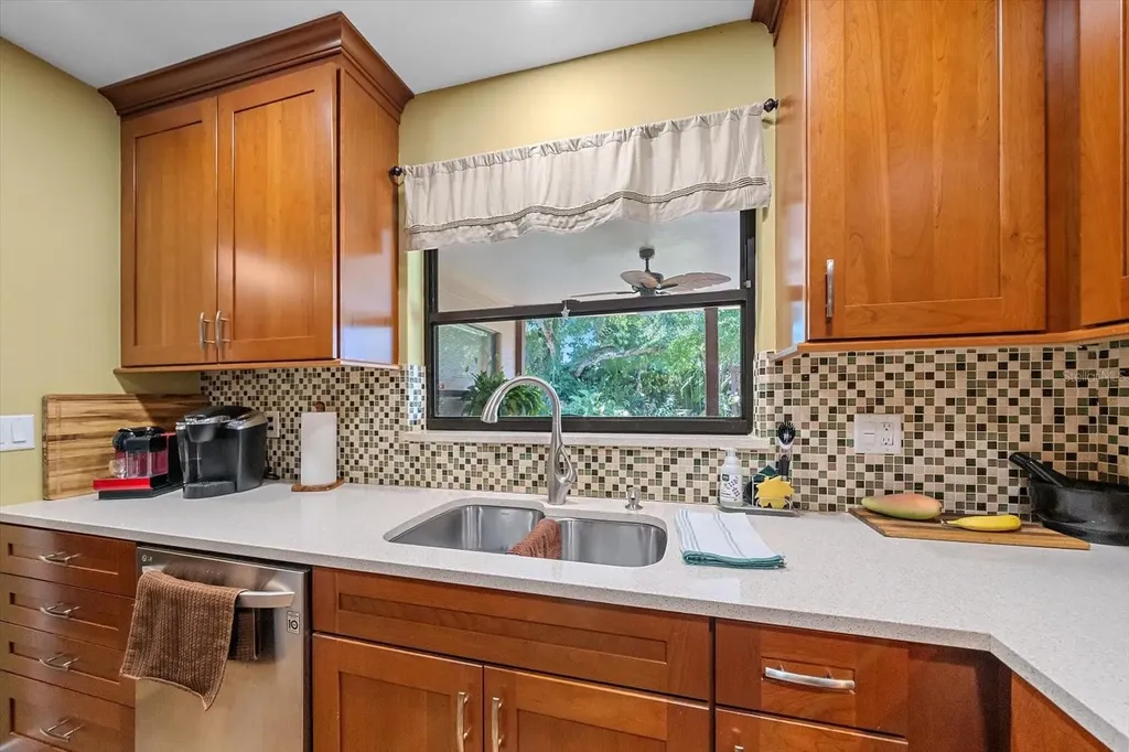 2462 Clematis Street Sarasota FL 34239