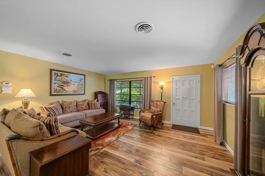 2462 Clematis Street Sarasota FL 34239