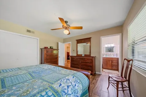 2462 Clematis Street Sarasota FL 34239