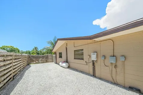 2462 Clematis Street Sarasota FL 34239