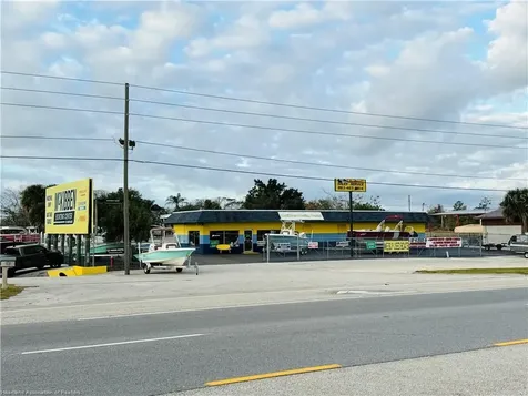 1130 Us 27 N Lake Placid FL 33852