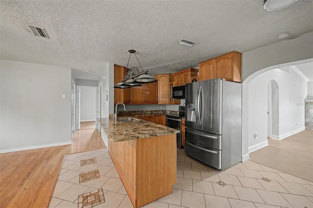 5580 58th Avenue N St Petersburg FL 33709
