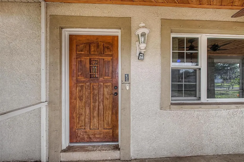 5580 58th Avenue N St Petersburg FL 33709