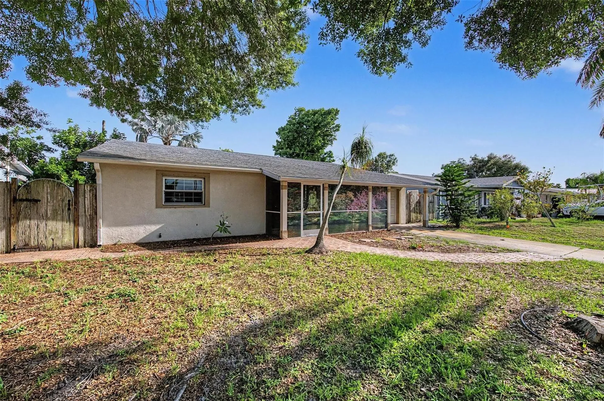 5580 58th Avenue N St Petersburg FL 33709