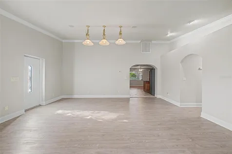 5580 58th Avenue N St Petersburg FL 33709