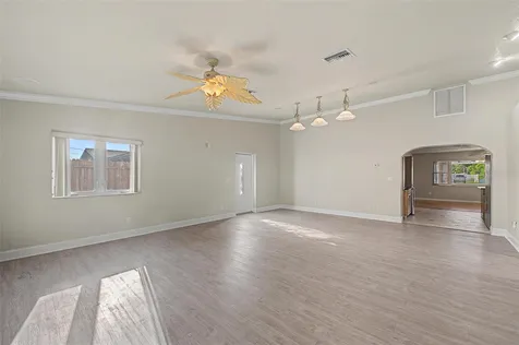 5580 58th Avenue N St Petersburg FL 33709