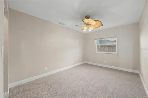 5580 58th Avenue N St Petersburg FL 33709