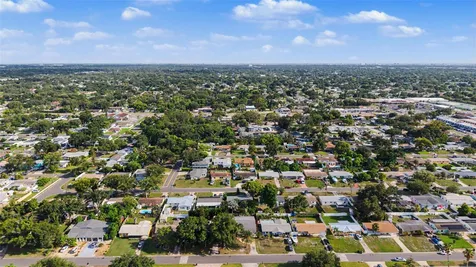 5580 58th Avenue N St Petersburg FL 33709