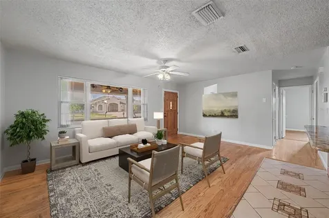 5580 58th Avenue N St Petersburg FL 33709