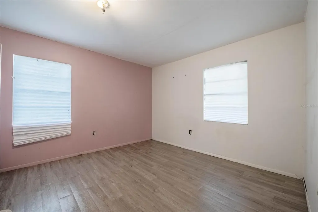 5 North Street Frostproof FL 33843