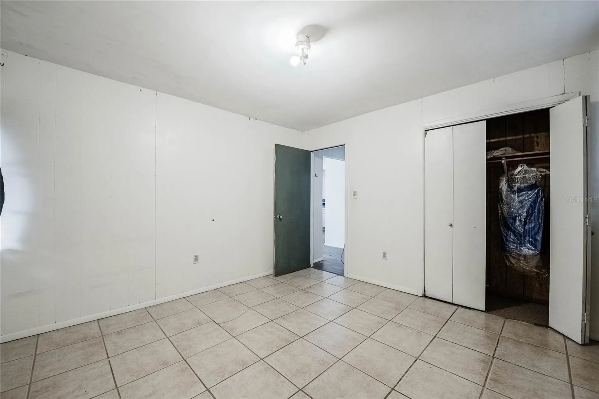 5 North Street Frostproof FL 33843
