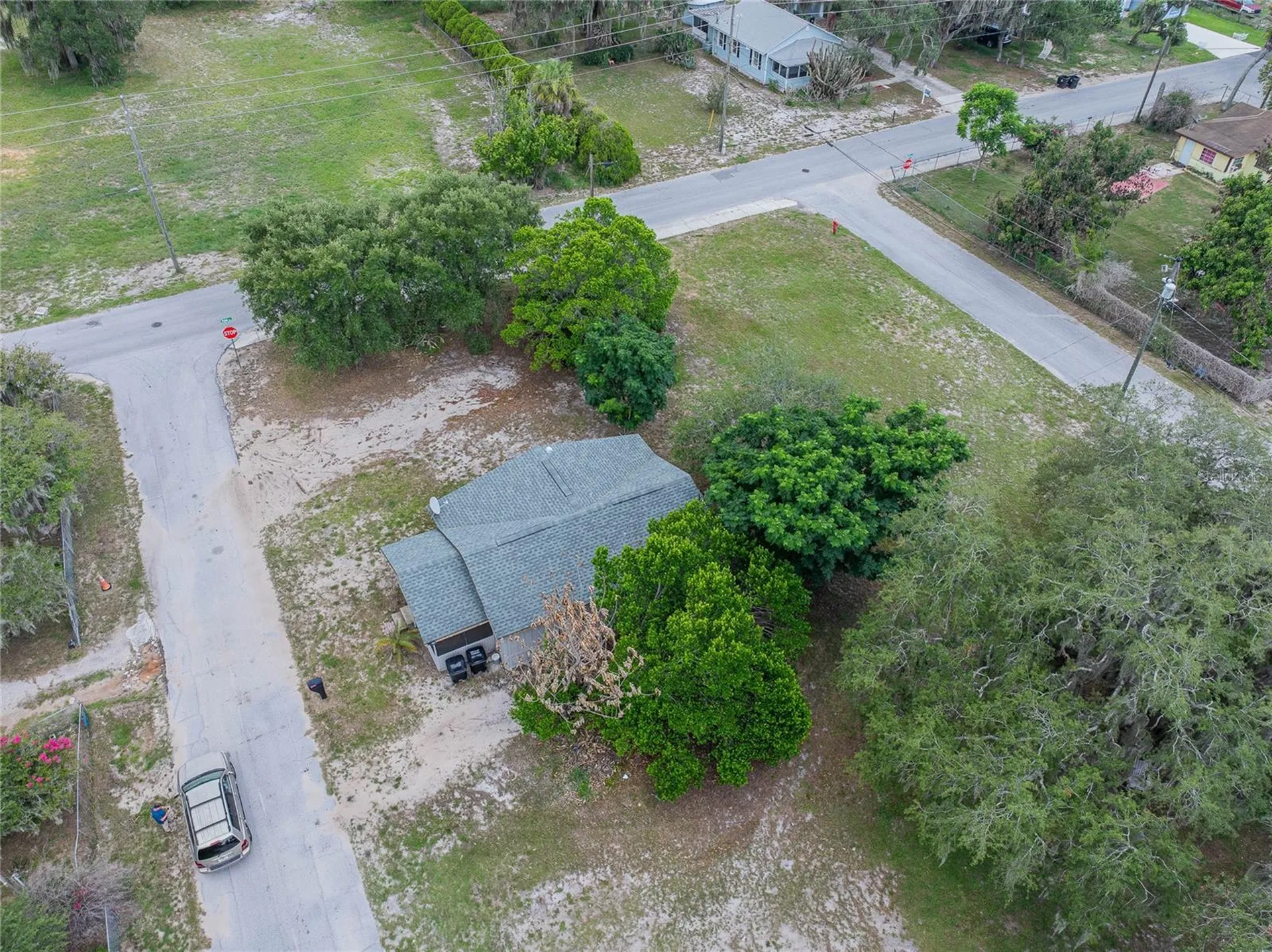 5 North Street Frostproof FL 33843
