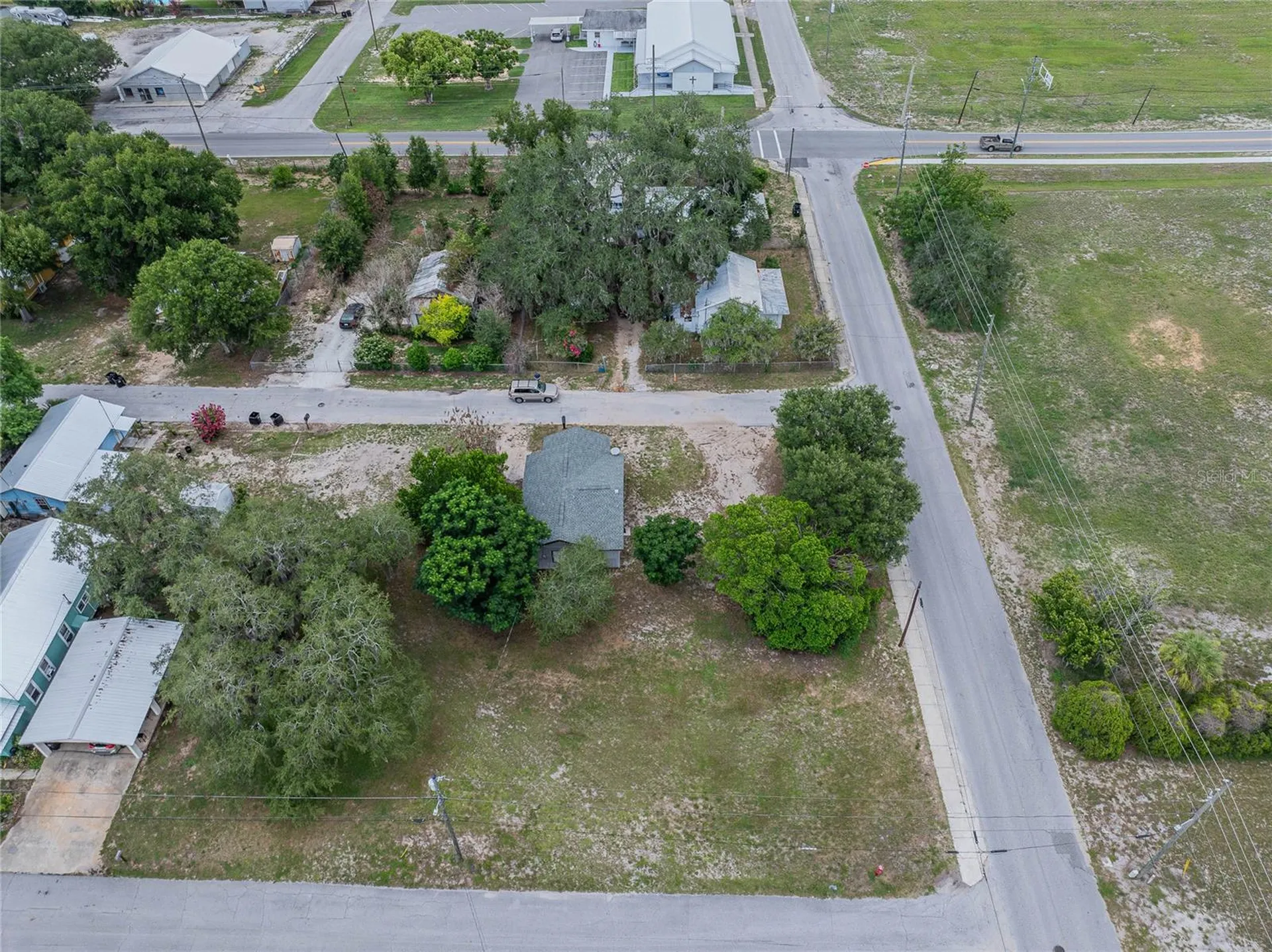 5 North Street Frostproof FL 33843
