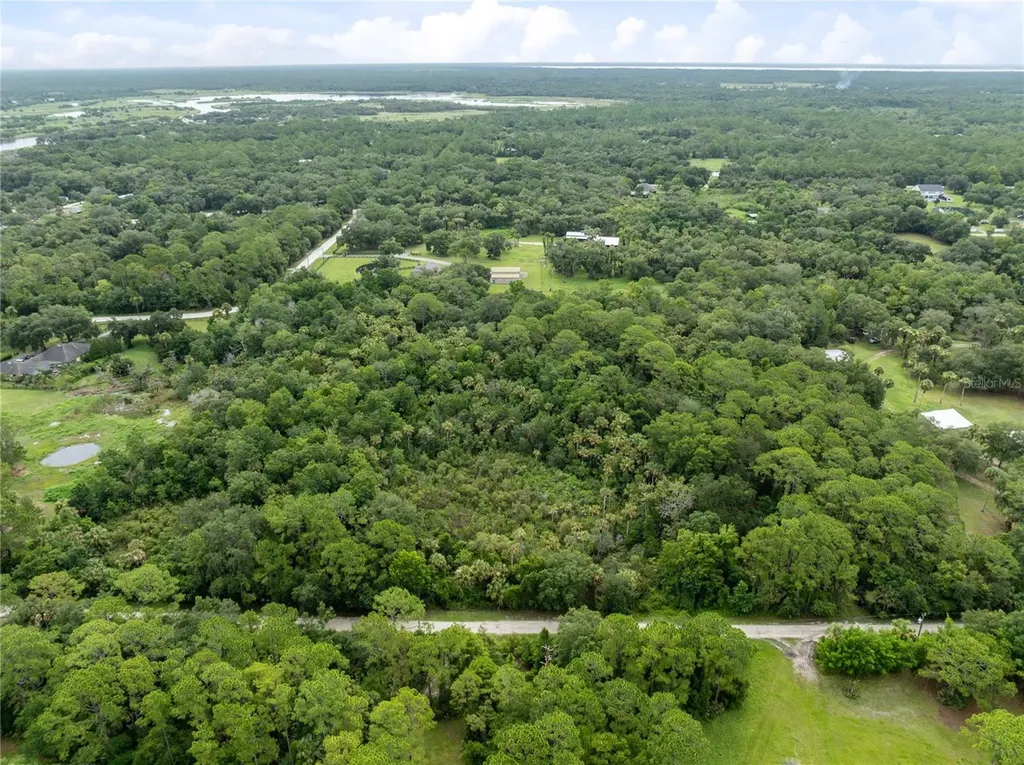 2750 Perch Road Geneva FL 32732