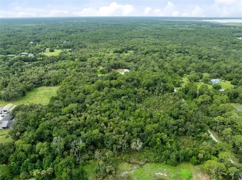 2750 Perch Road Geneva FL 32732