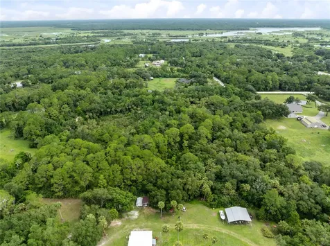 2750 Perch Road Geneva FL 32732