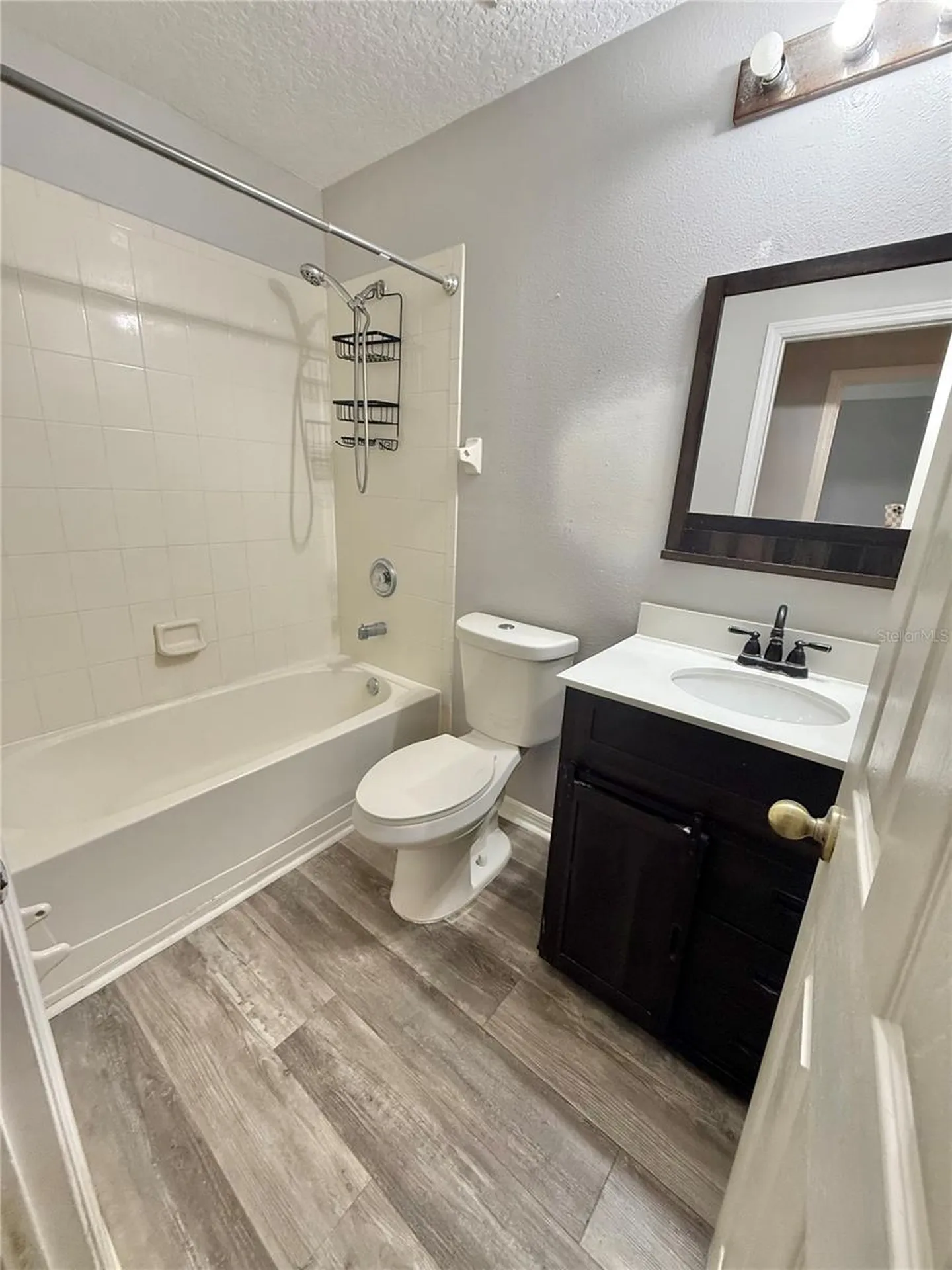 609 Cresting Oak Circle Orlando FL 32824