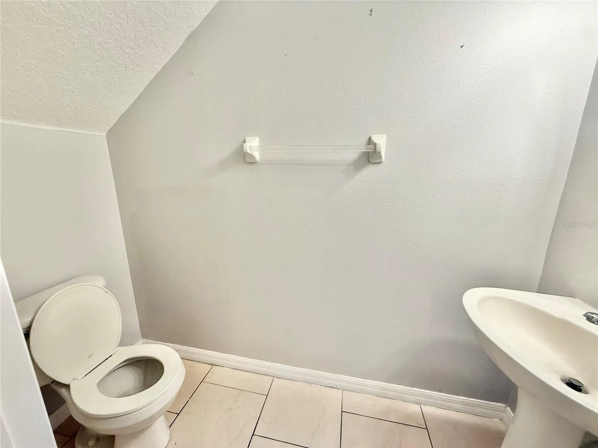 609 Cresting Oak Circle Orlando FL 32824