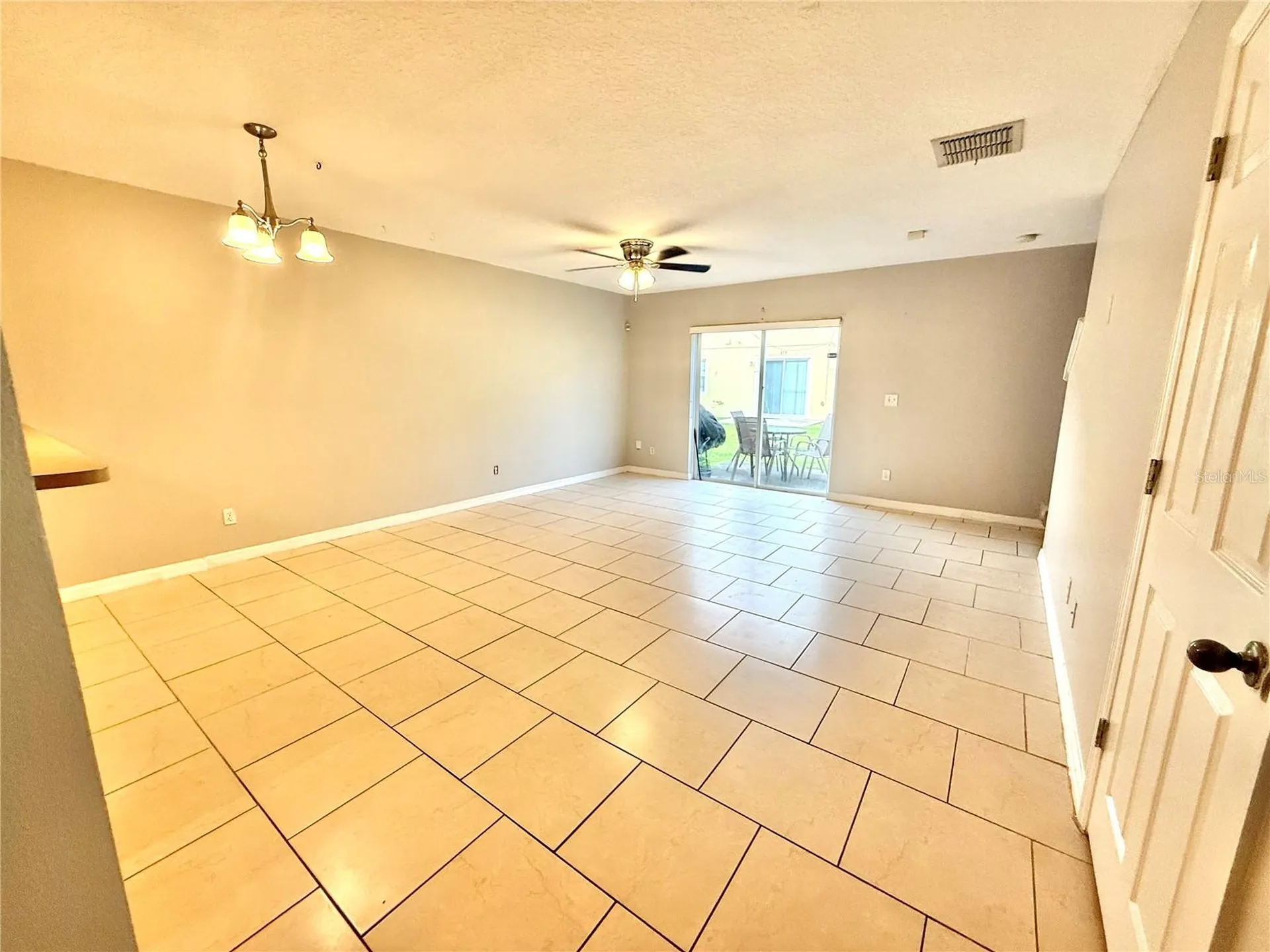 609 Cresting Oak Circle Orlando FL 32824
