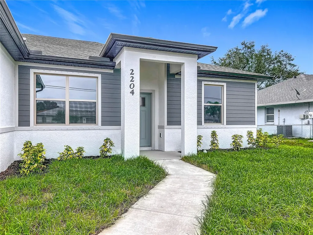 1211 S San Mateo Drive North Port FL 34288