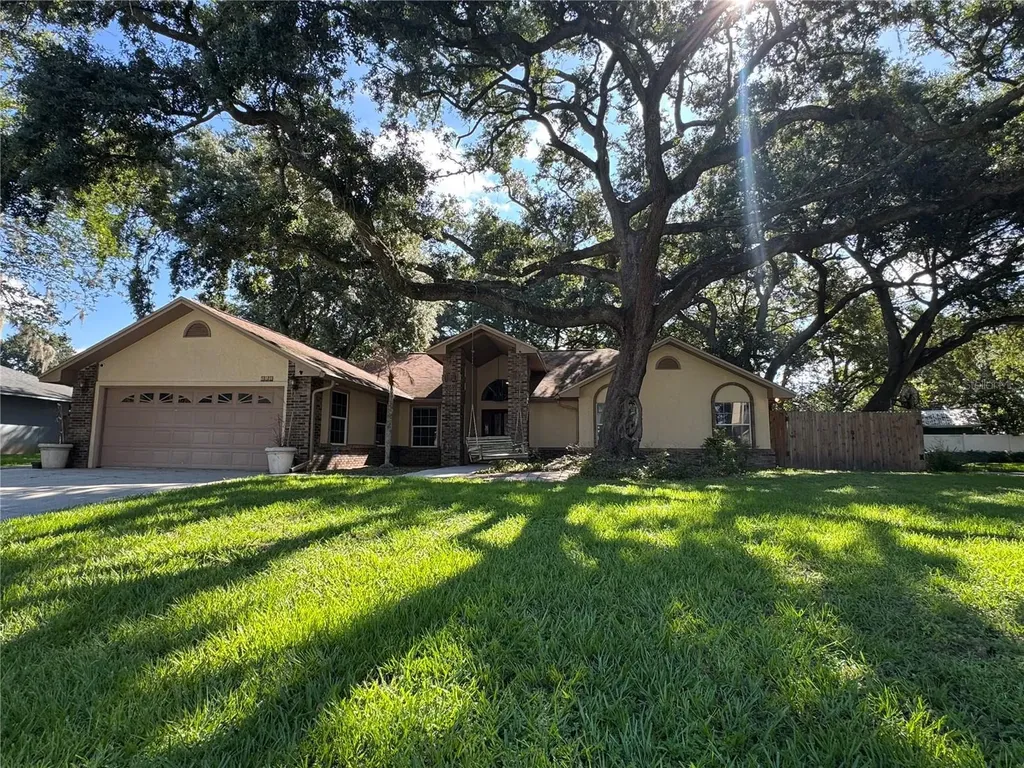 915 Heatherbrook Drive Auburndale FL 33823