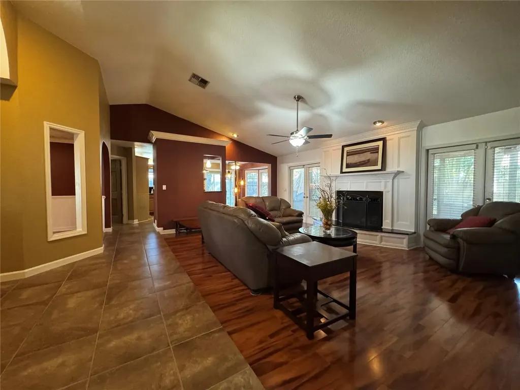 915 Heatherbrook Drive Auburndale FL 33823