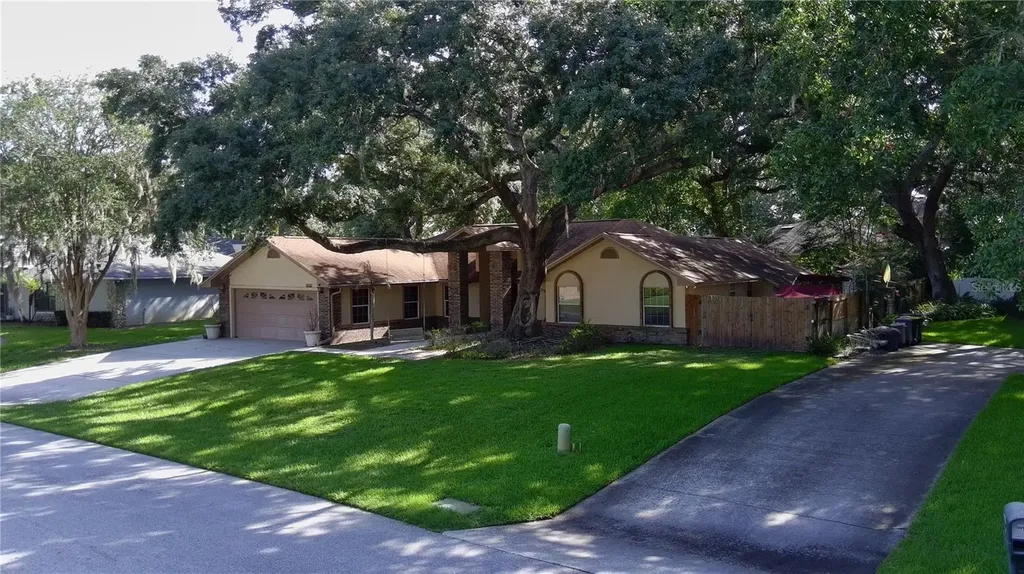 915 Heatherbrook Drive Auburndale FL 33823