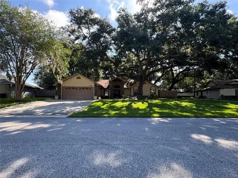 915 Heatherbrook Drive Auburndale FL 33823