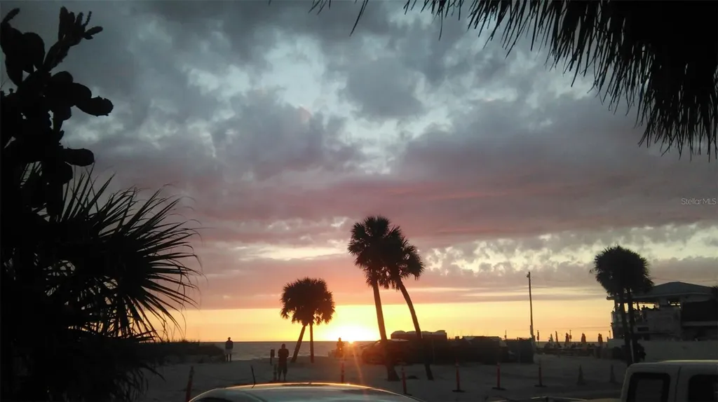 108 125th Avenue Treasure Island FL 33706