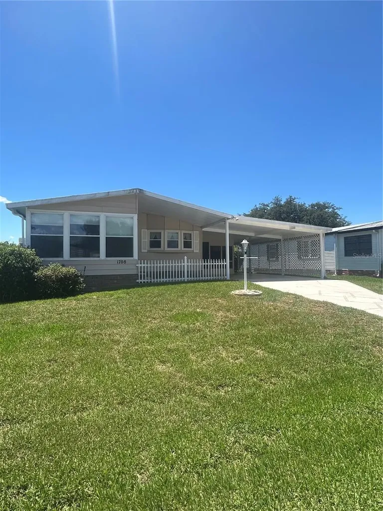 1708 Lilly Lane Lady Lake FL 32159