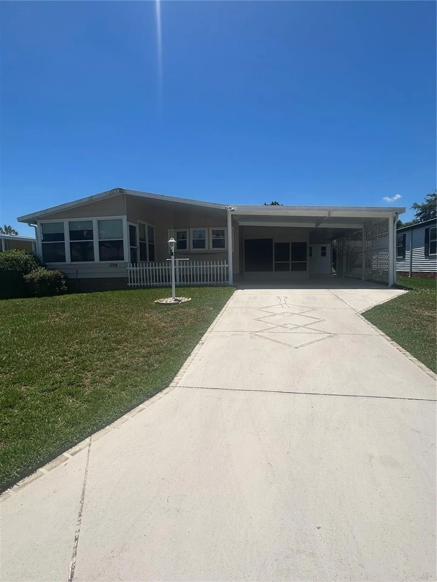 1708 Lilly Lane Lady Lake FL 32159