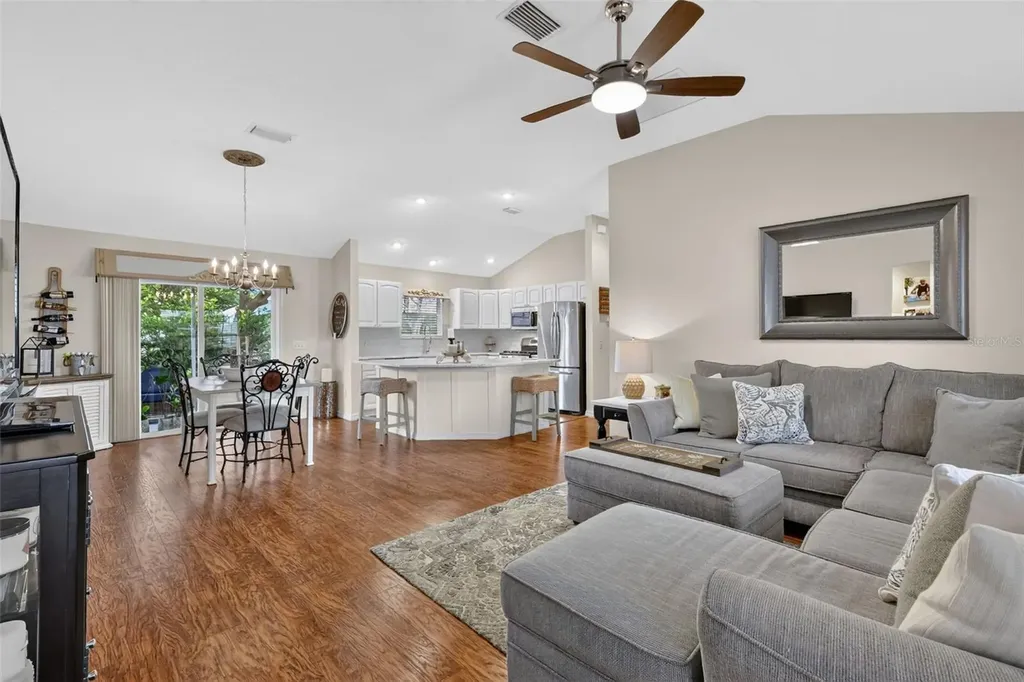 8330 SE 168th Ramsay Street The Villages FL 32162