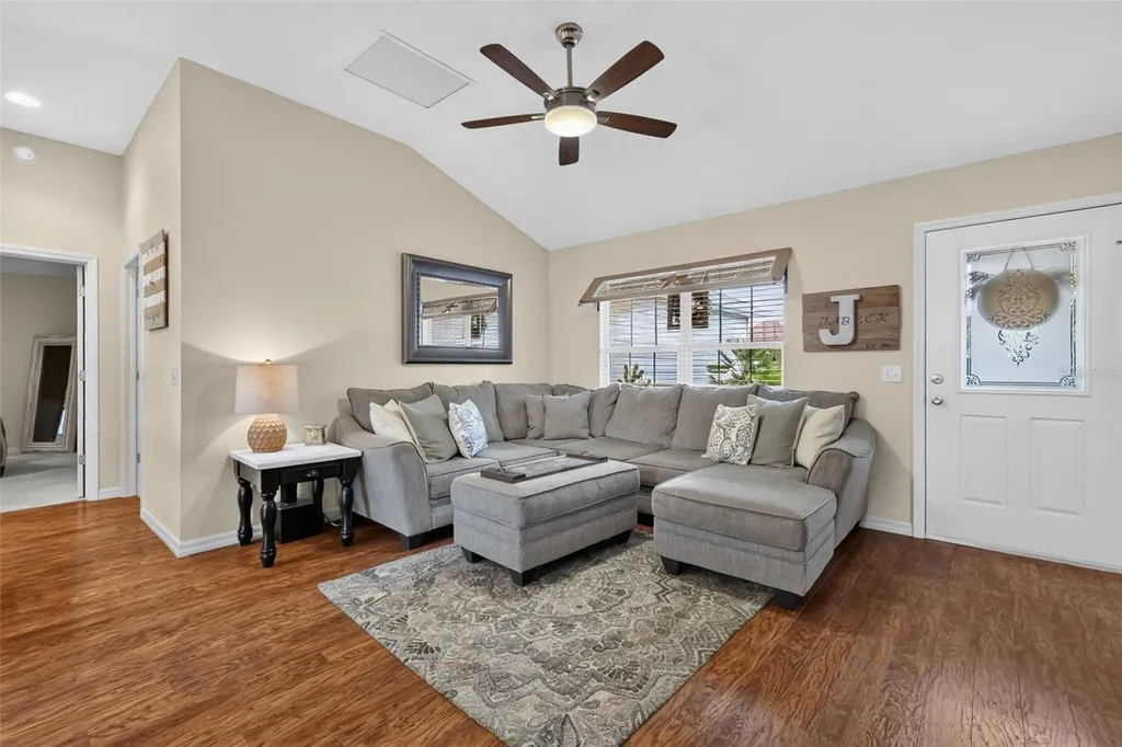 8330 SE 168th Ramsay Street The Villages FL 32162
