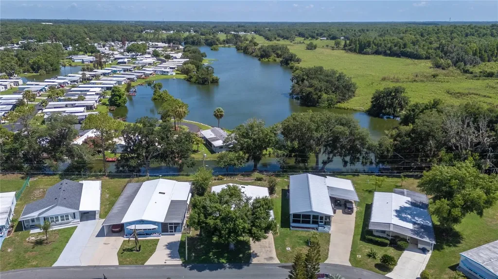 1610 Reynolds Road Lakeland FL 33801