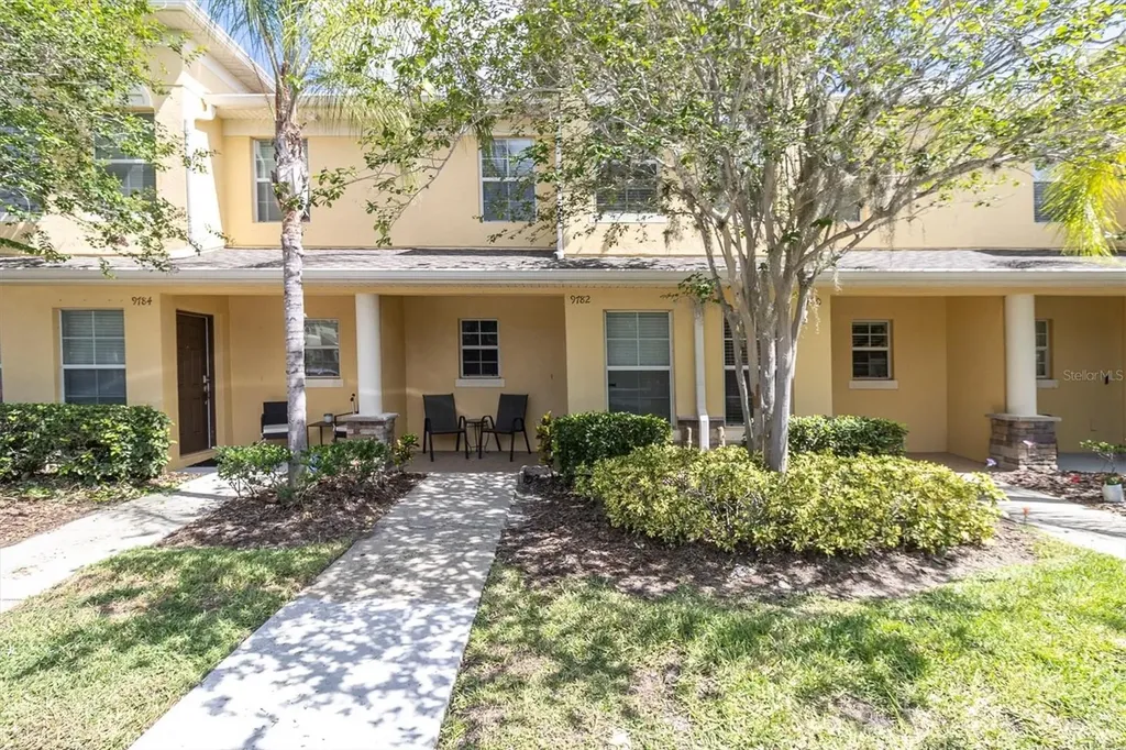 9782 Trumpet Vine Loop Trinity FL 34655