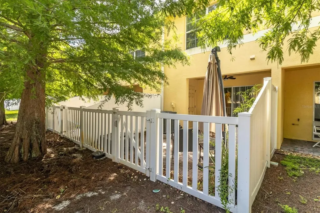 9782 Trumpet Vine Loop Trinity FL 34655