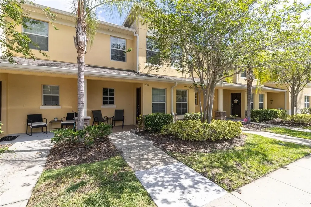 9782 Trumpet Vine Loop Trinity FL 34655