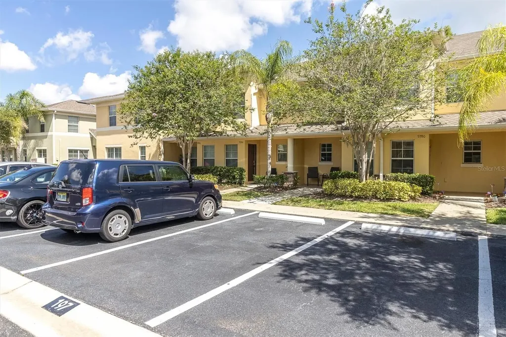 9782 Trumpet Vine Loop Trinity FL 34655