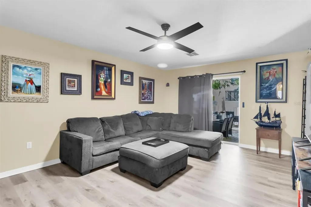 9782 Trumpet Vine Loop Trinity FL 34655