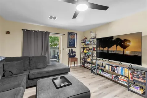 9782 Trumpet Vine Loop Trinity FL 34655
